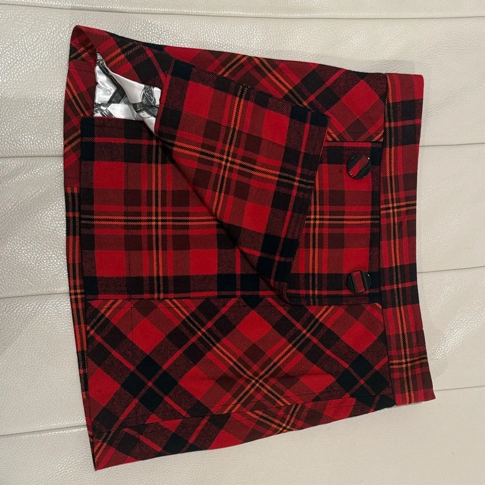 Fall 2007 LAMB Plaid Red and Black Women's Skirt - Picture 2 of 6